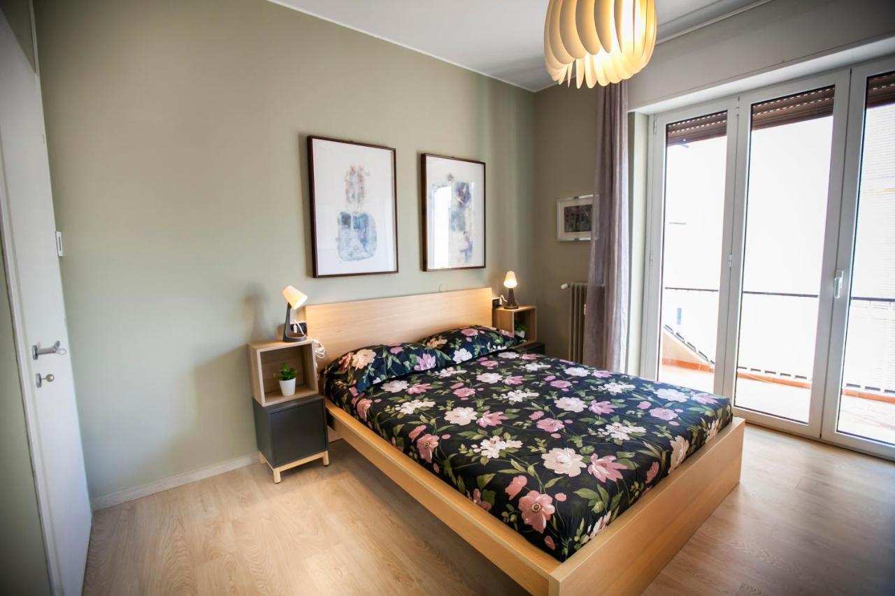 Chic And Freak Atelier Appartement Como Buitenkant foto