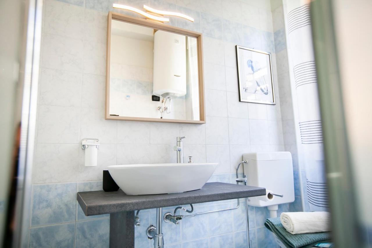 Chic And Freak Atelier Appartement Como Buitenkant foto